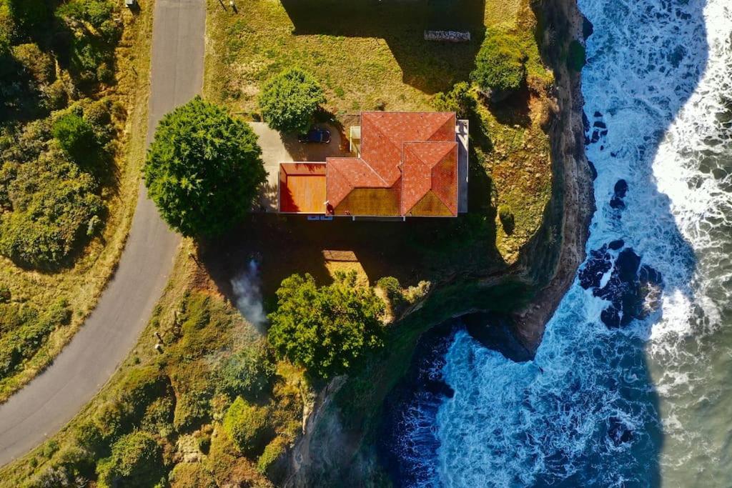 Magnificent Oceanview Hot Tub! Oceanfront! Shelter Cove, CA photo 2