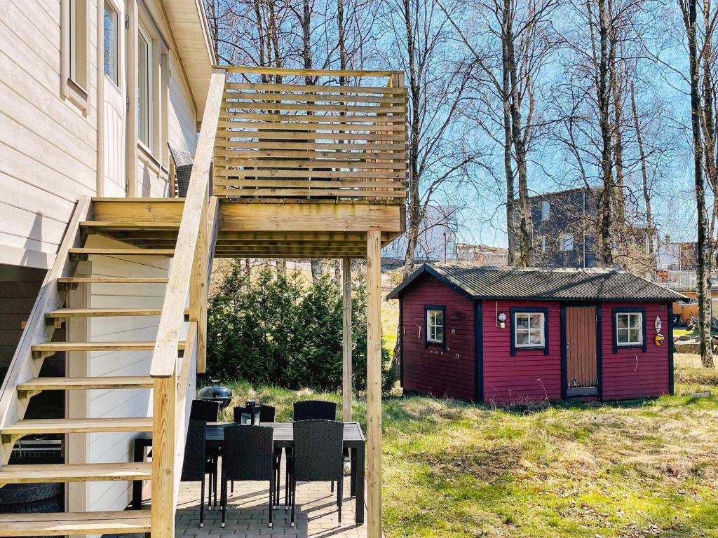 Holiday home STENUNGSUND II