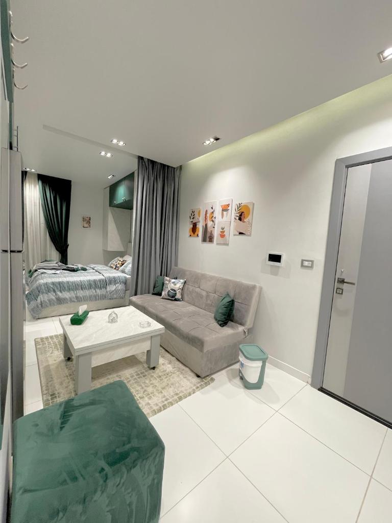 October Apartment 1 photo 2