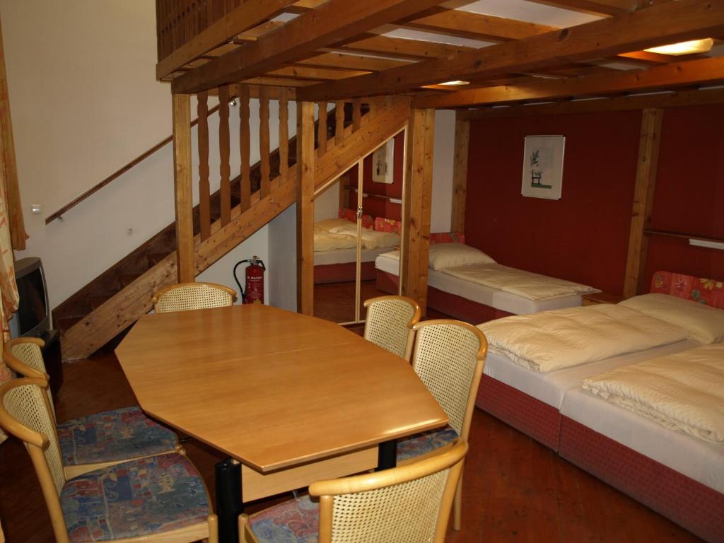 Студио (Апартаменты-студио (для 4 взрослых)), Hotel Liechtenstein Apartments II