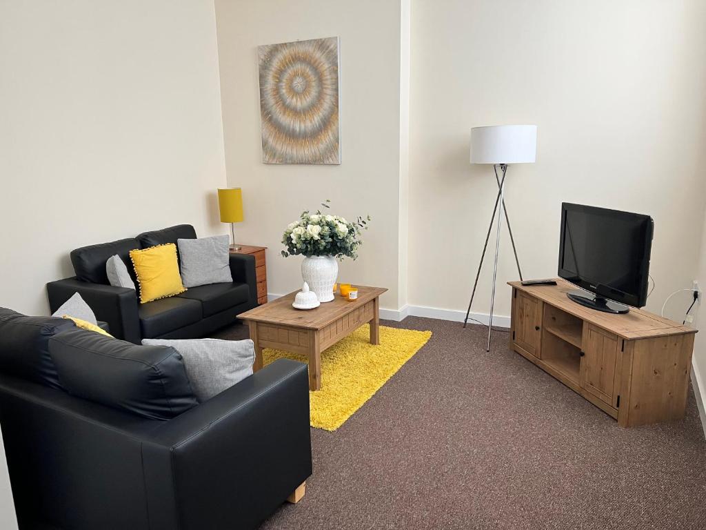 Two Bed Town Apartment