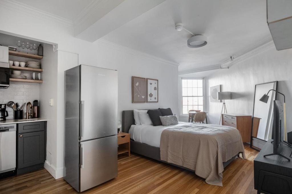 Brookline Studio w Gym nr Green Line BOS-476
