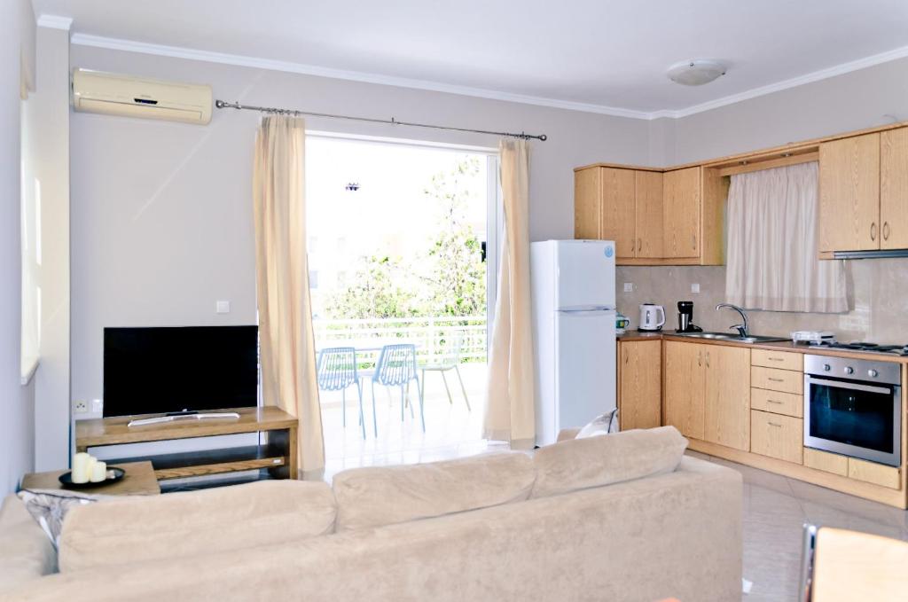 Barbaras Apartments photo 4