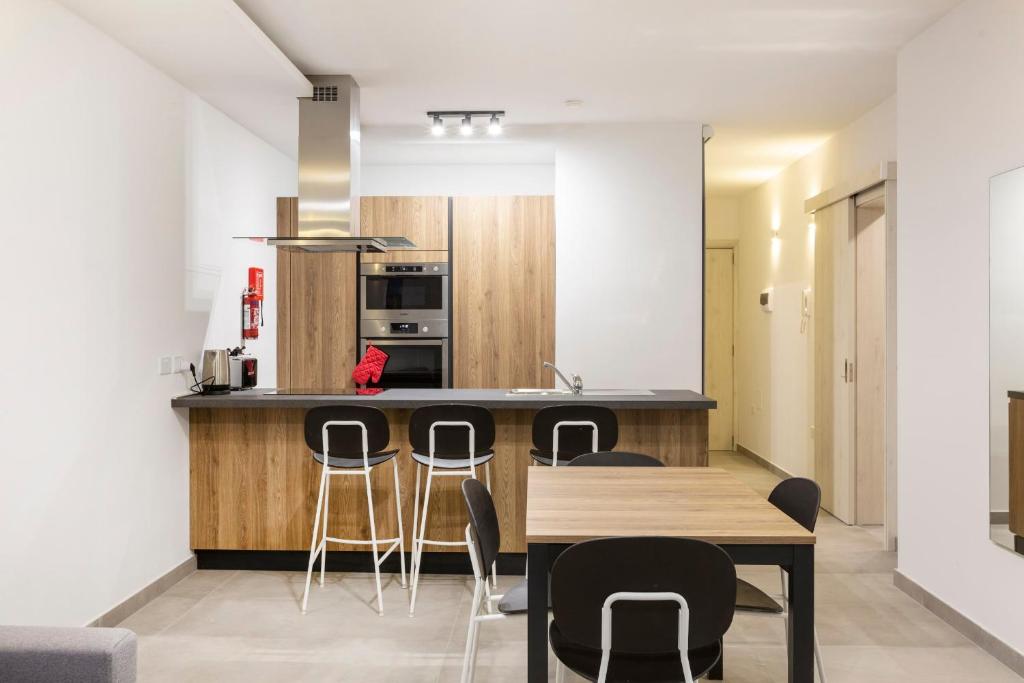GZIRA Suite 7-Hosted by Sweetstay photo 3