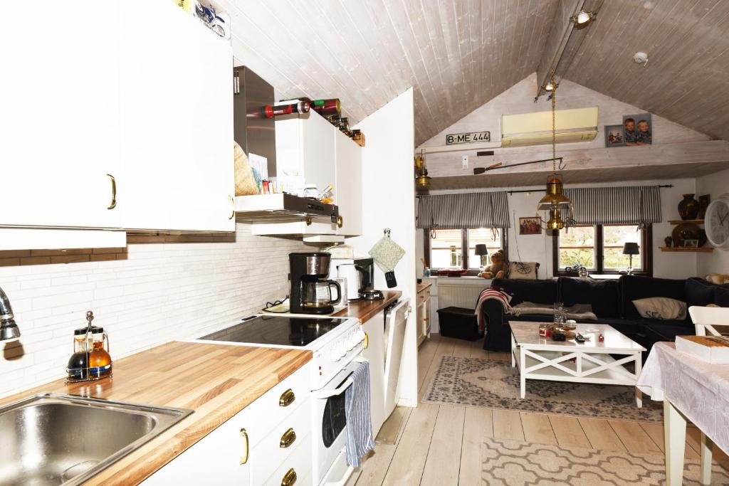 Nice independent holiday apartment on Saro photo 2