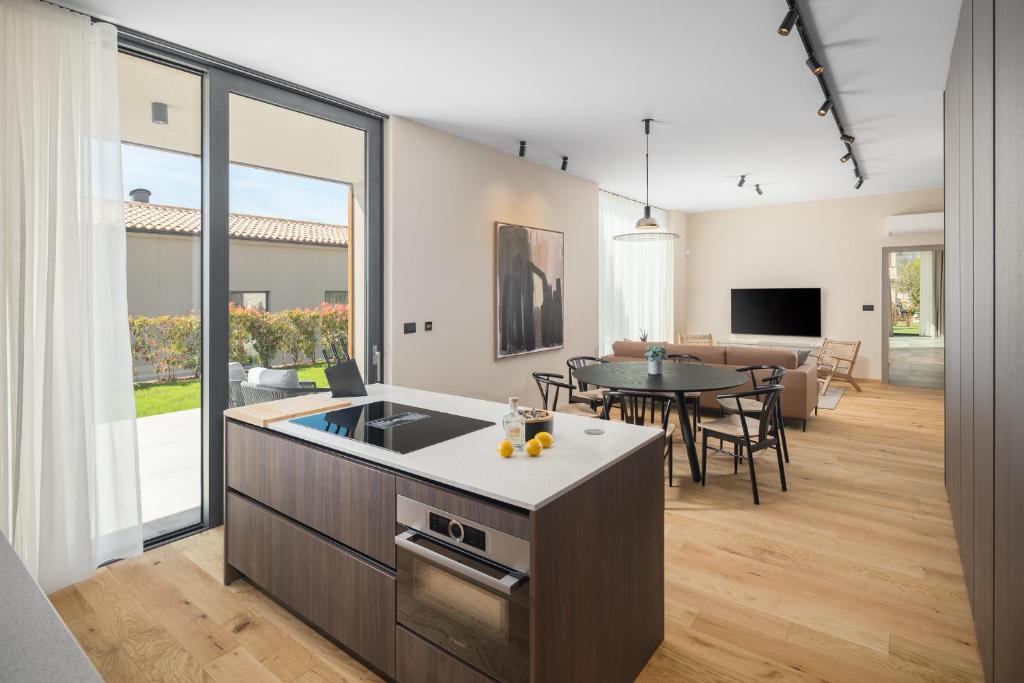Design Villa Palmeta photo 1