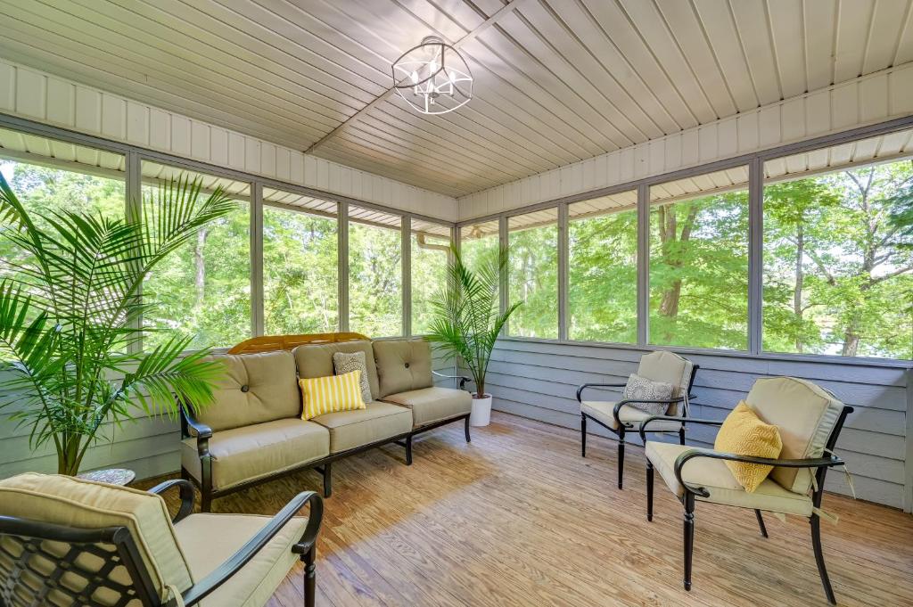 Anderson Home with Seasonal Beach and Boat Dock! photo 1