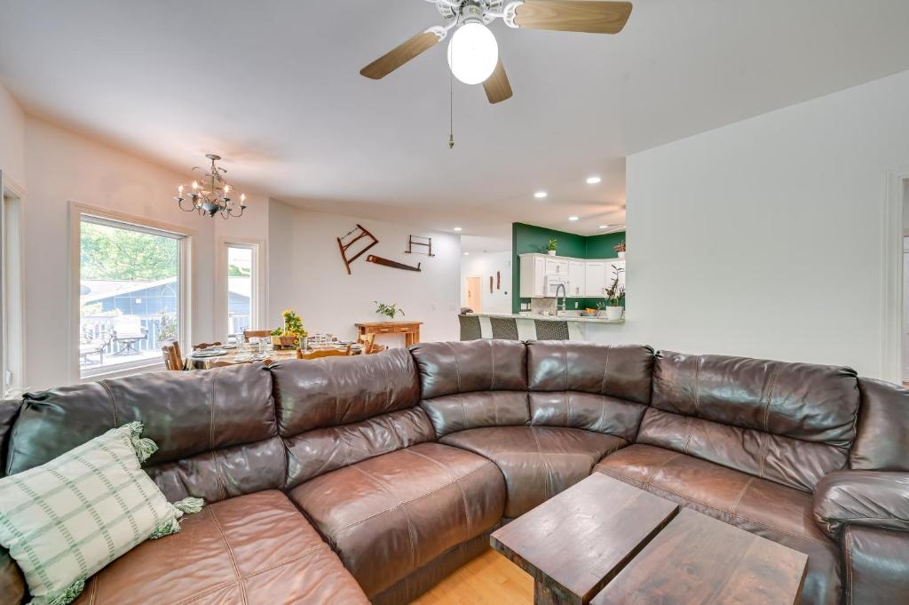 Anderson Home with Seasonal Beach and Boat Dock! photo 3
