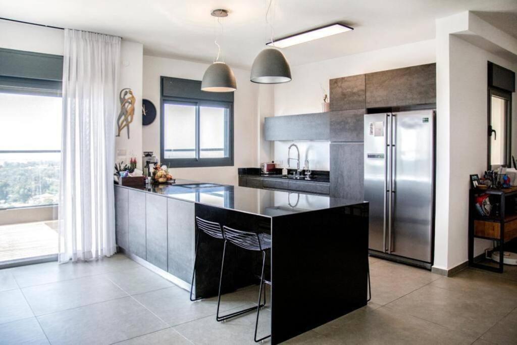 A large and well-designed apartment with a stunning view photo 3