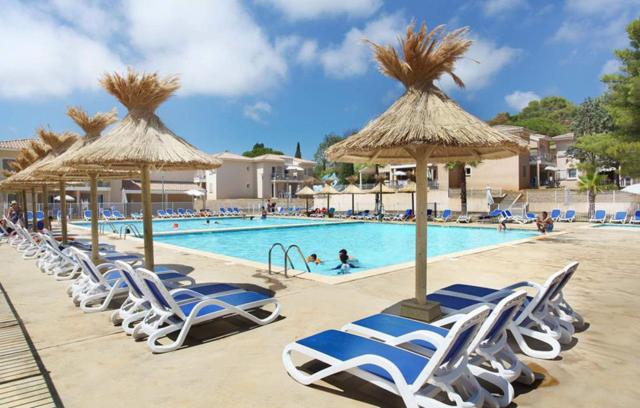 STUDIO CLIMATISE RESIDENCE 3 étoiles LES OCEANIDES PLAGE A 400m