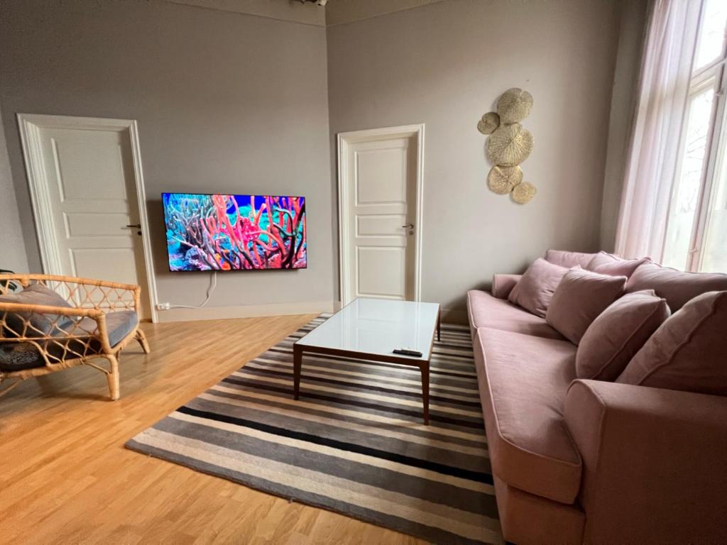 Fredrikstad Cicignon, peaceful but central with garden, parking and long stay facilities photo 4