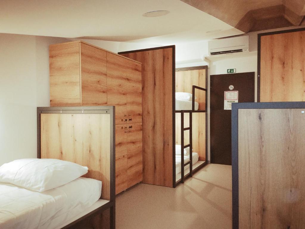 GARAGE HOSTEL photo 1