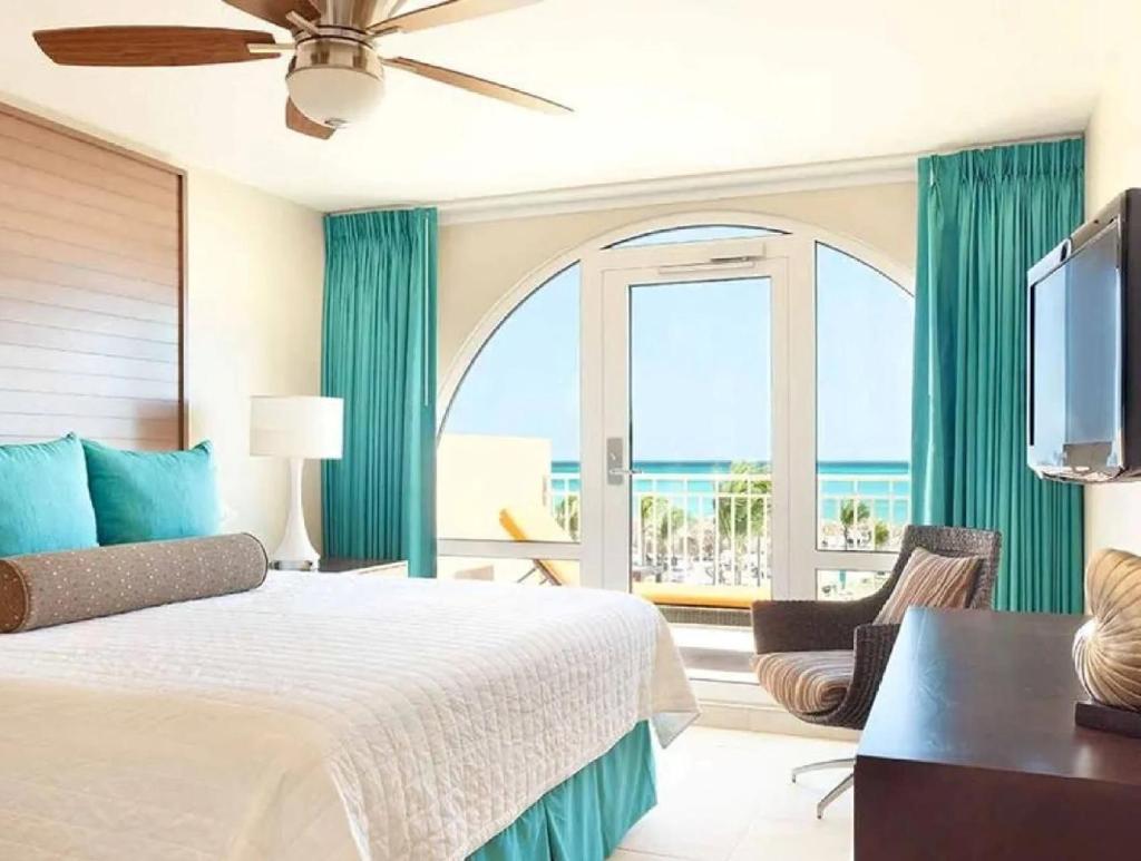 Bluegreen at La Cabana Beach Resort & Casino photo 1