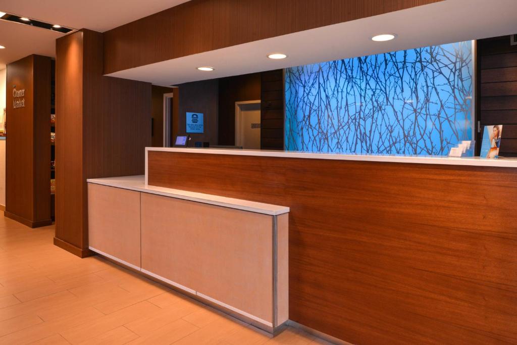 Fairfield Inn St. Louis St. Charles photo 2