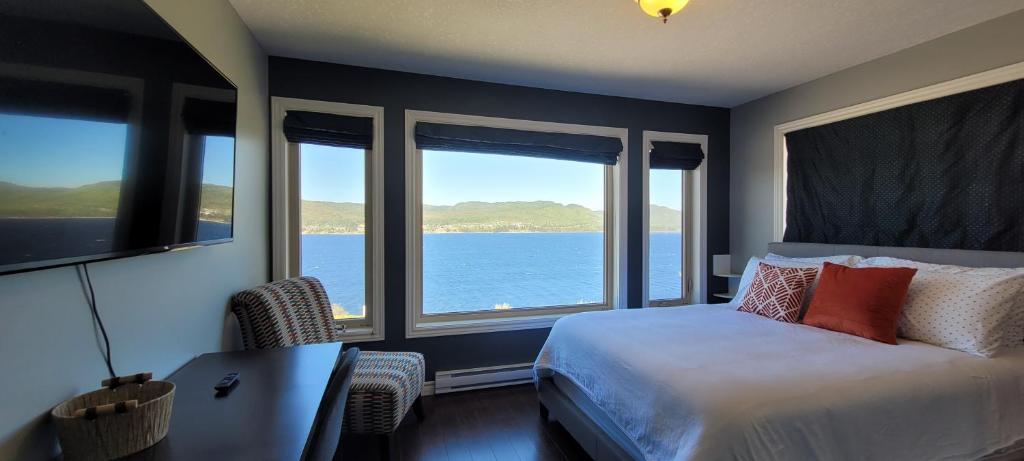 Coastal Lookout Suites photo 1
