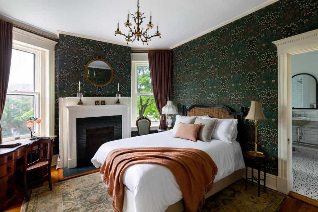 The Boulevard Inn photo 2