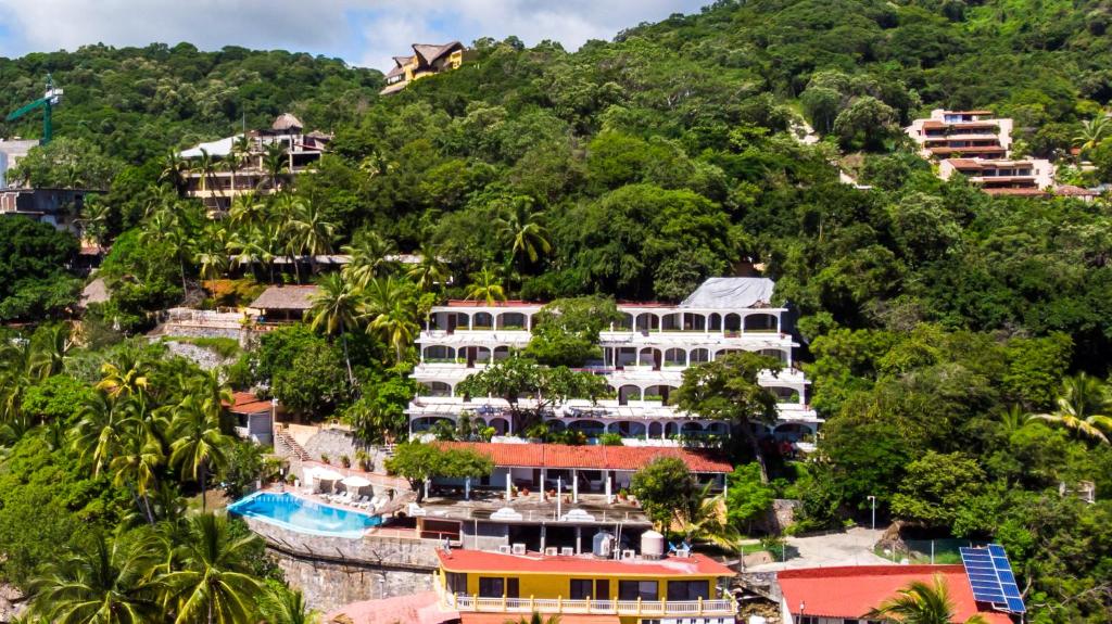Hotel Catalina Beach Resort photo 2