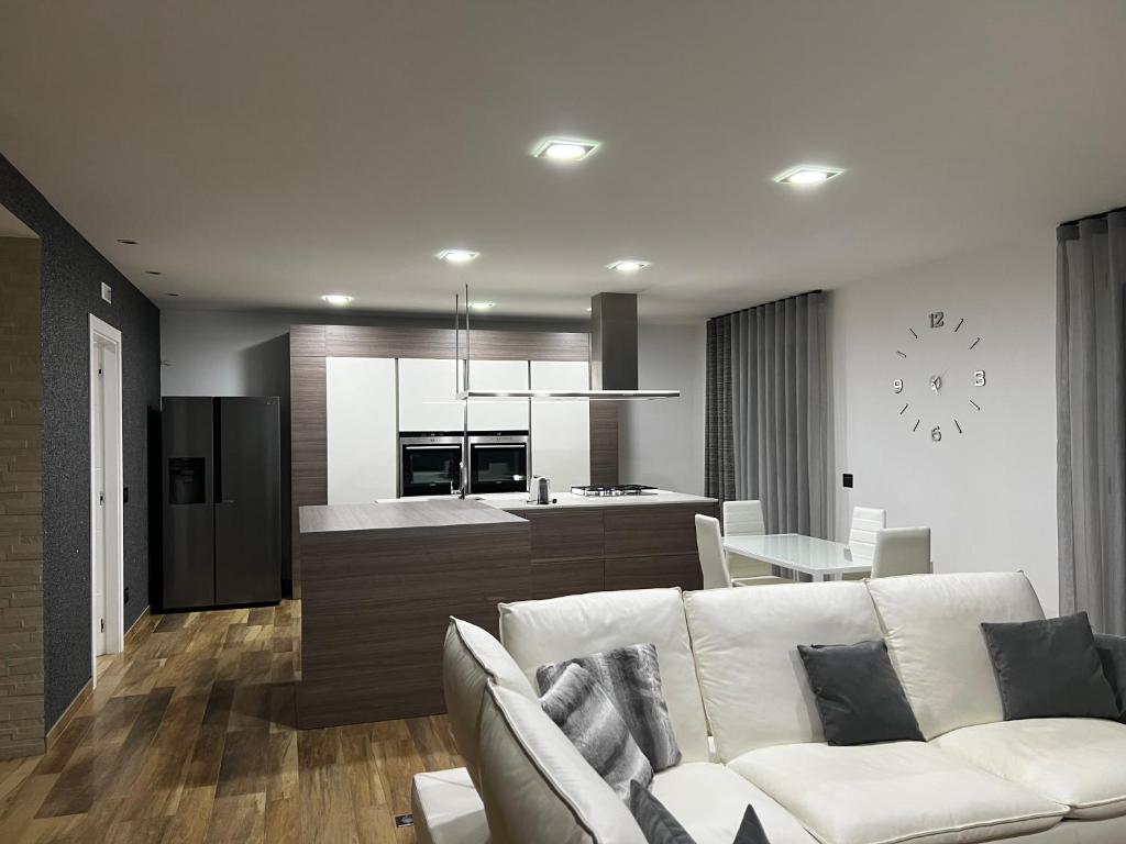 FRAGAGNANO LUXURY HOME photo 4