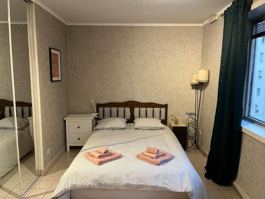 Le Clos du Chateau Rouge 3* avec Parking securisé