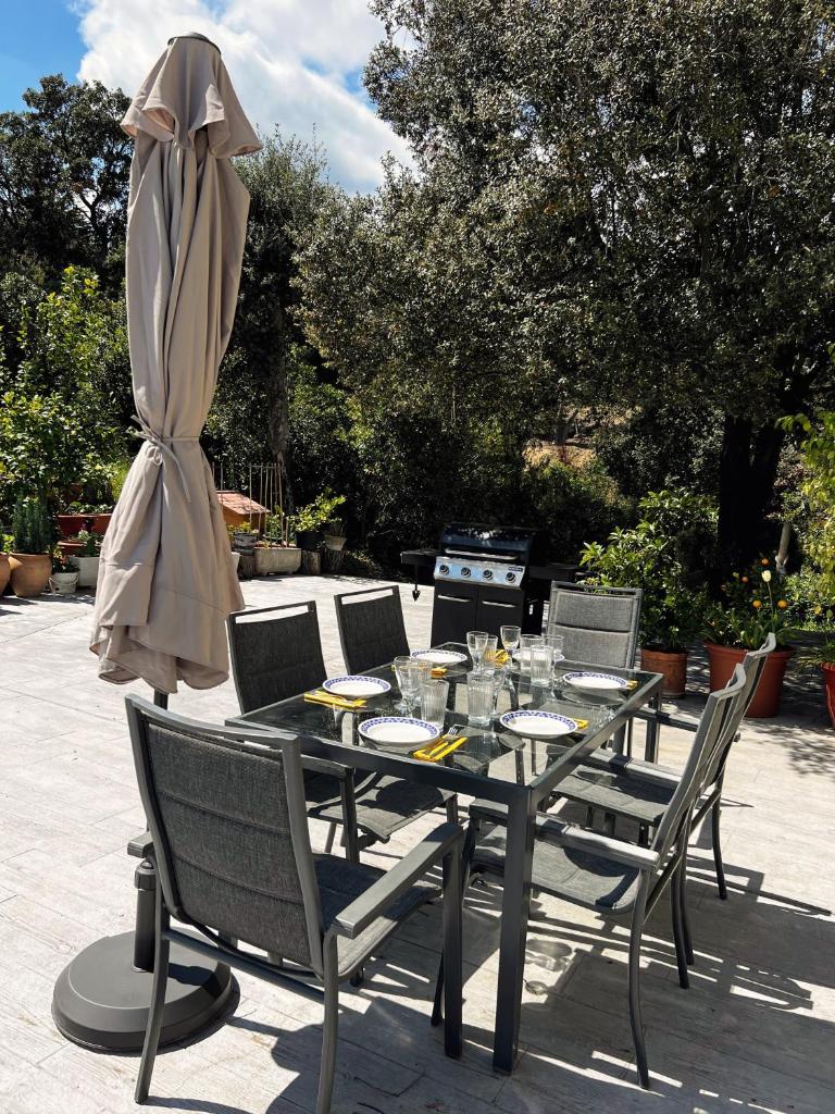 Costa Brava quiet Villa with private pool and jacuzzi photo 3
