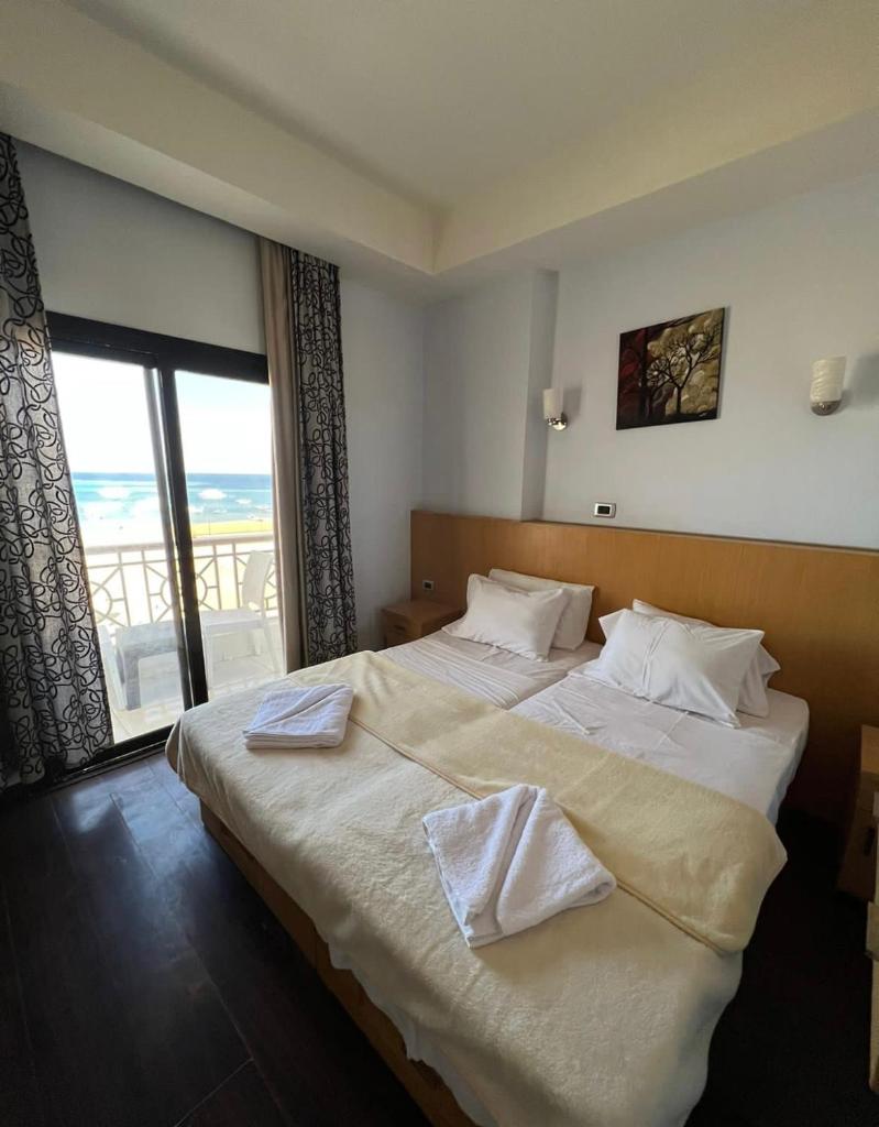 sea view house photo 3