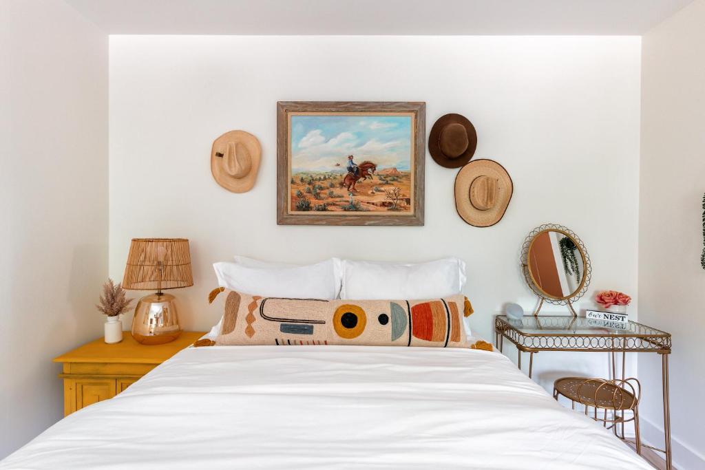 Southbound Stays - Lonestar image