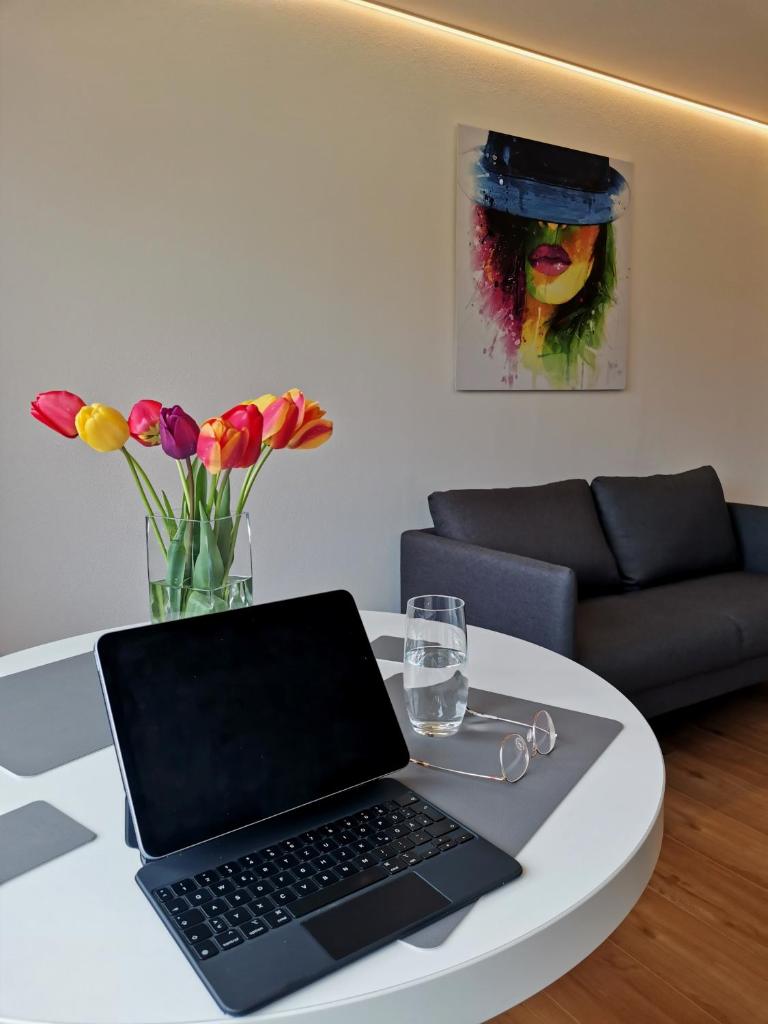 Moderne Ferienwohnung Gartenblick photo 1