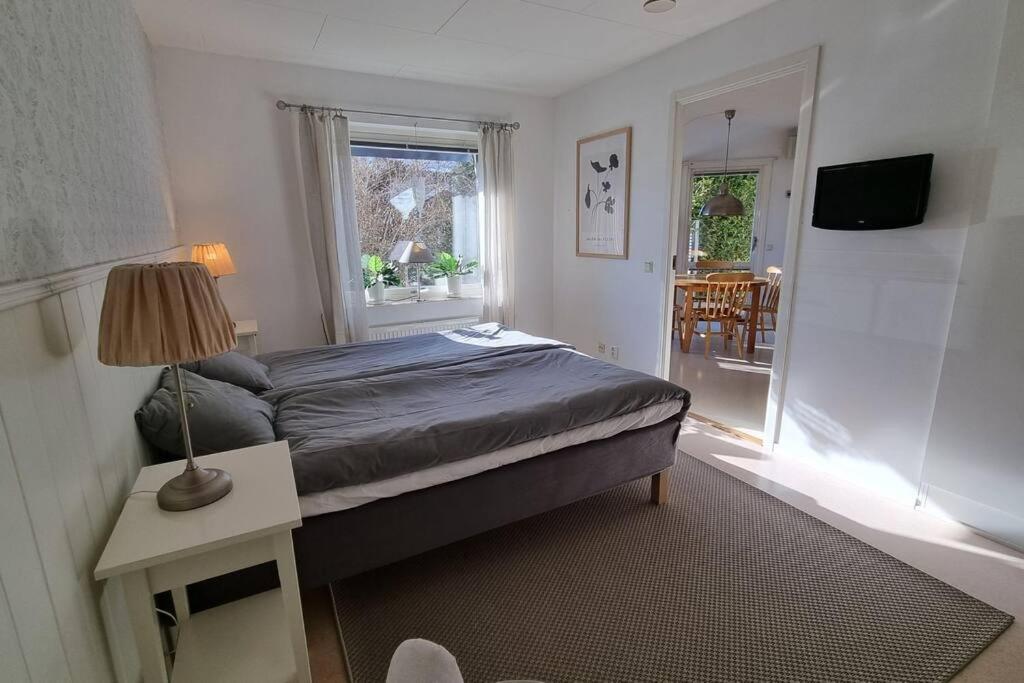 Trivsamt parhus i lugnt område inne i Tranås! photo 2