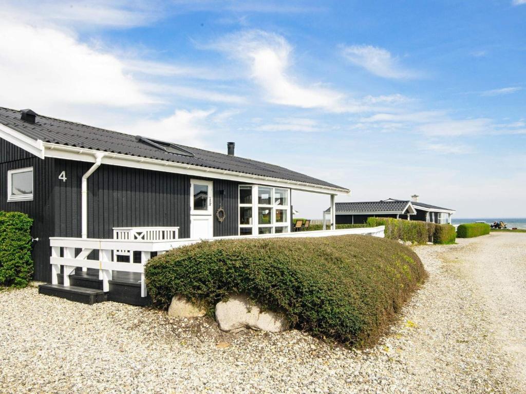 Holiday home Bjert XX
