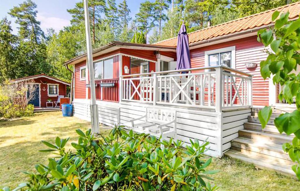 Awesome Home In Linkping With Sauna, Wifi And 1 Bedrooms photo 1