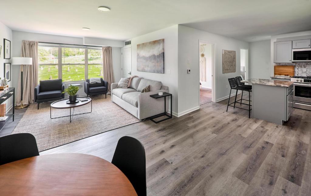 Hyatus at City Views photo 2