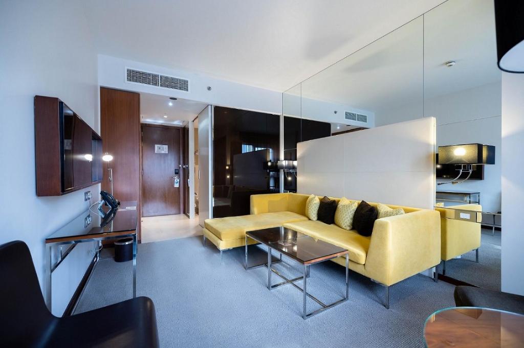 Centro Capital Doha - By Rotana photo 1