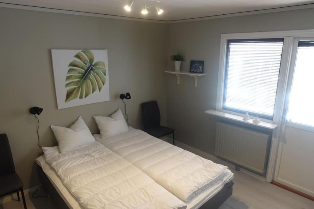 Spacious house with sauna 2 bathrooms and indoor pingis table! photo 4