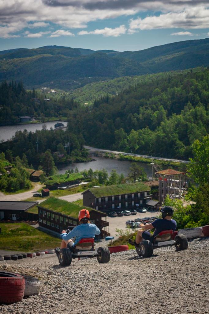 Sirdal fjellpark - Tap to explore photos