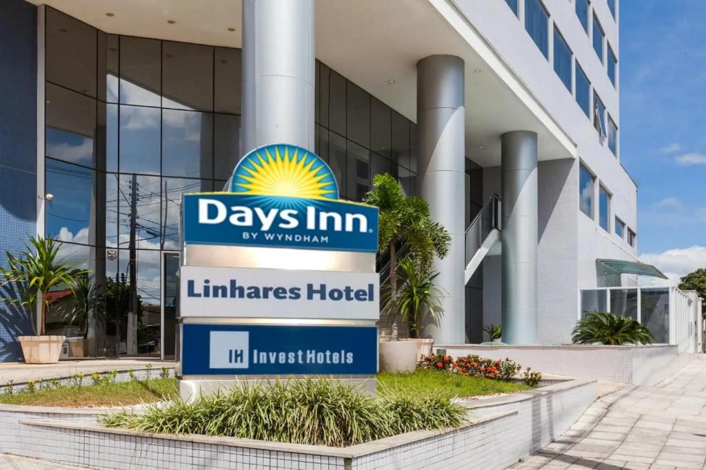 Days Inn by Wyndham Linhares photo 1