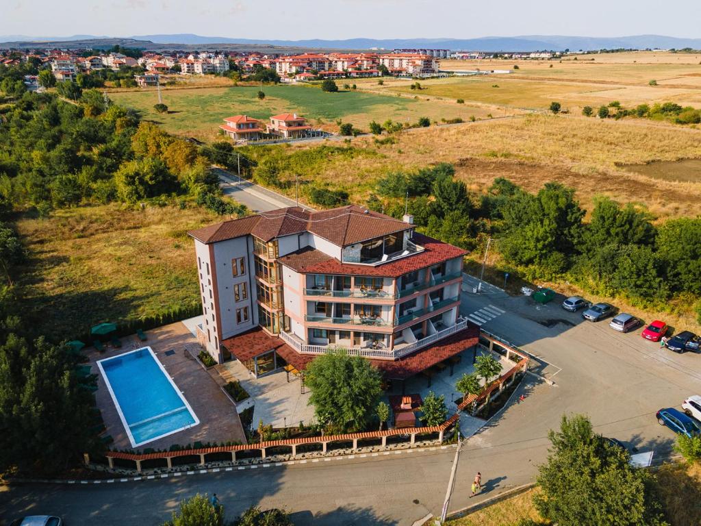 Lecardo Hotel photo 1