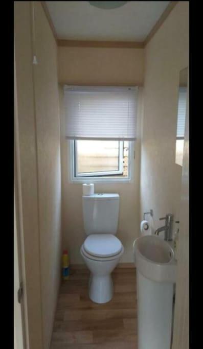 Chalet te huur op *****camping Terspegelt 4 personen photo 1
