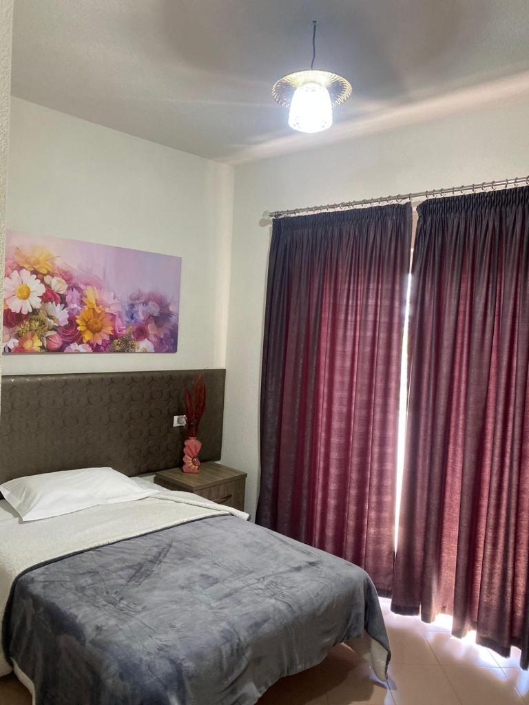 Prince Hotel Fier photo 2