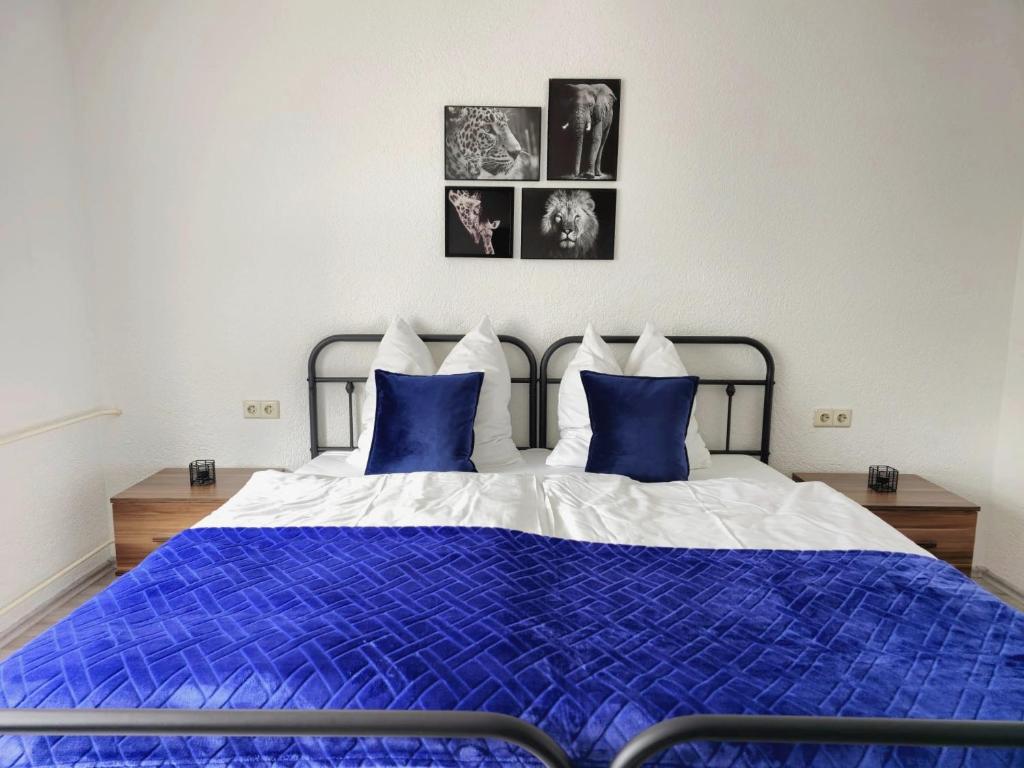 AMS Apartments The Royal Blue photo 4