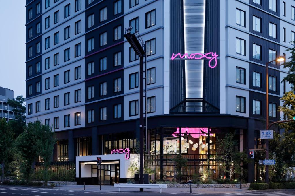 Moxy Osaka Shin Umeda photo 3