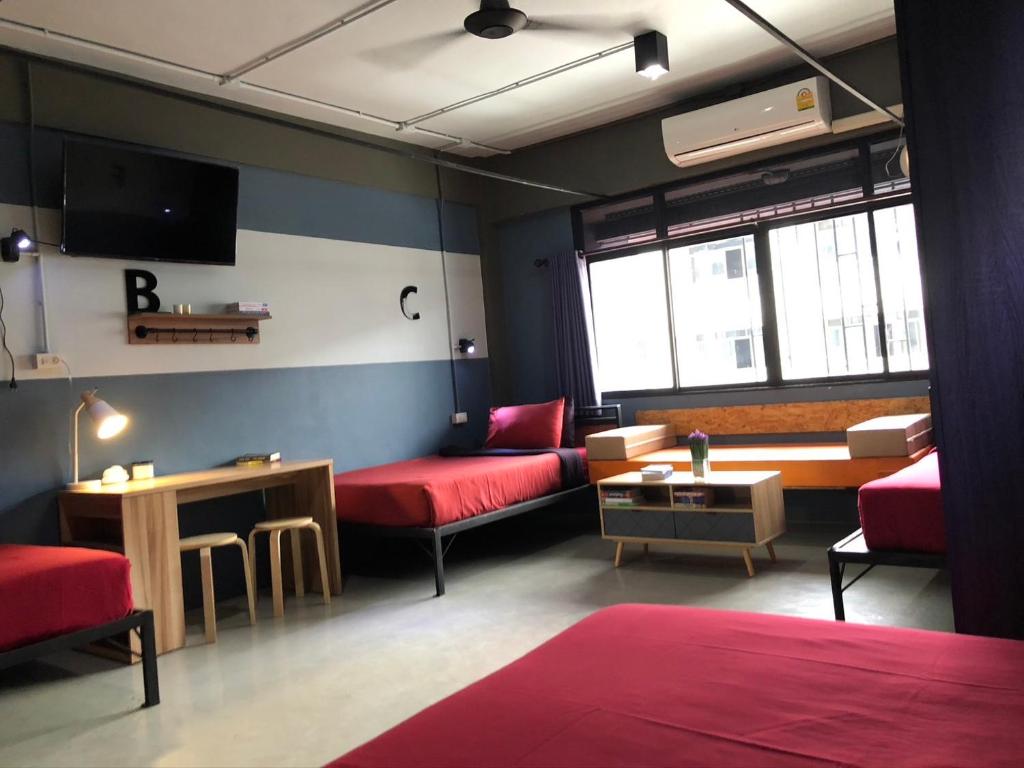 Amity Poshtel photo 4