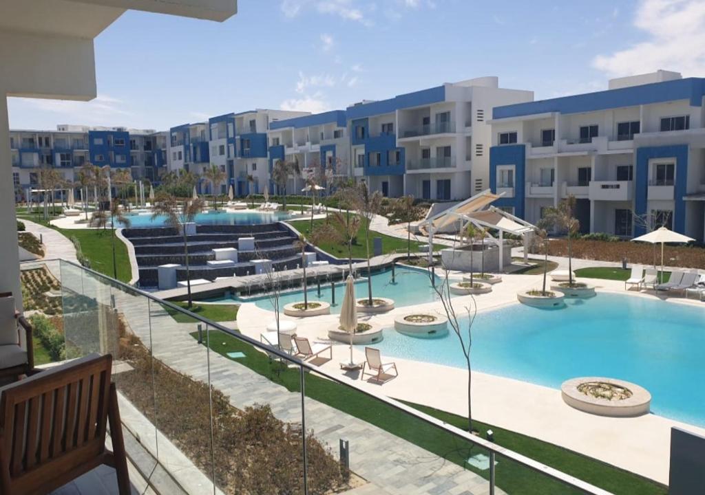 Modern Style Serviced Apartment at Fouka Bay North Coast with Pool and Sea View photo 2