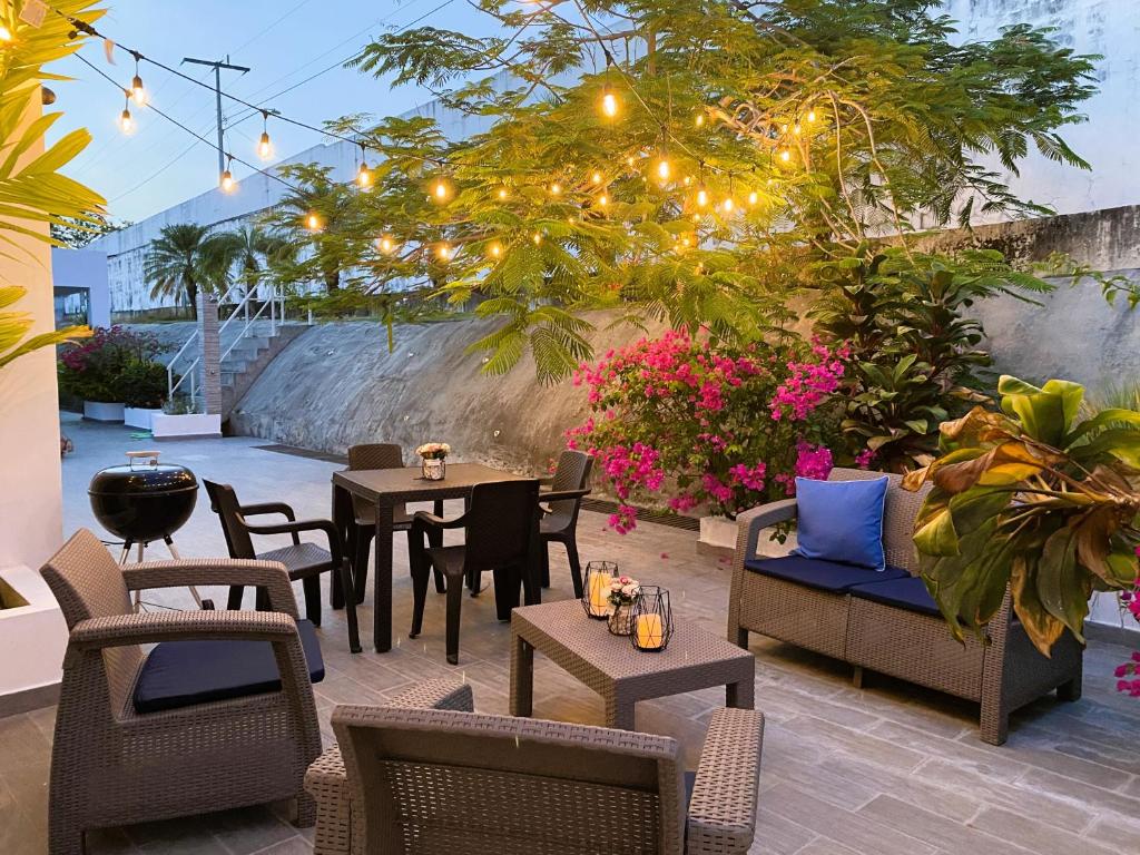 Beach villa with cozy terrace photo 4