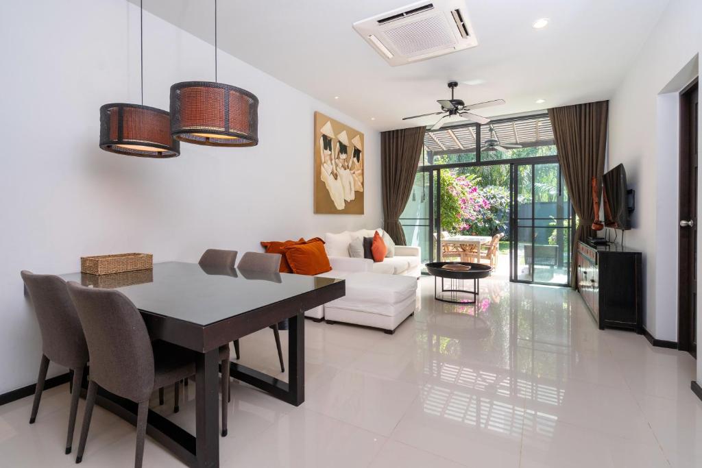 Your Private Paradise - 2BR Tropical Pool Villa Astree photo 4