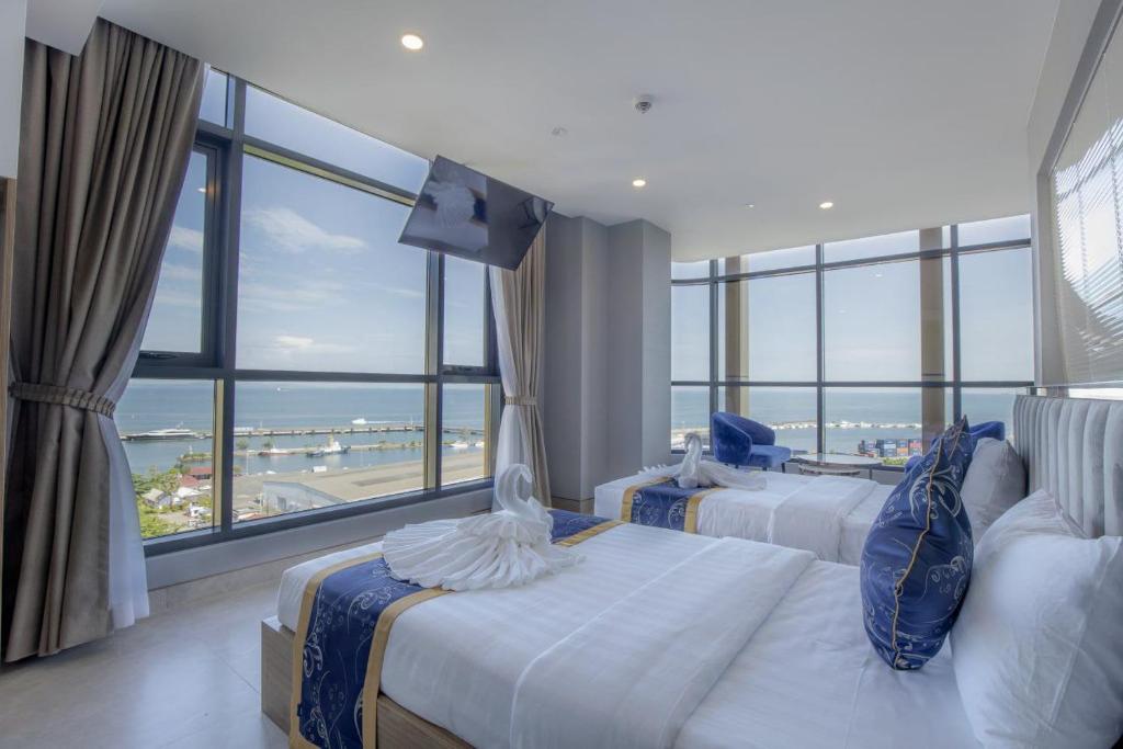 Seascape Palace Hotel photo 1