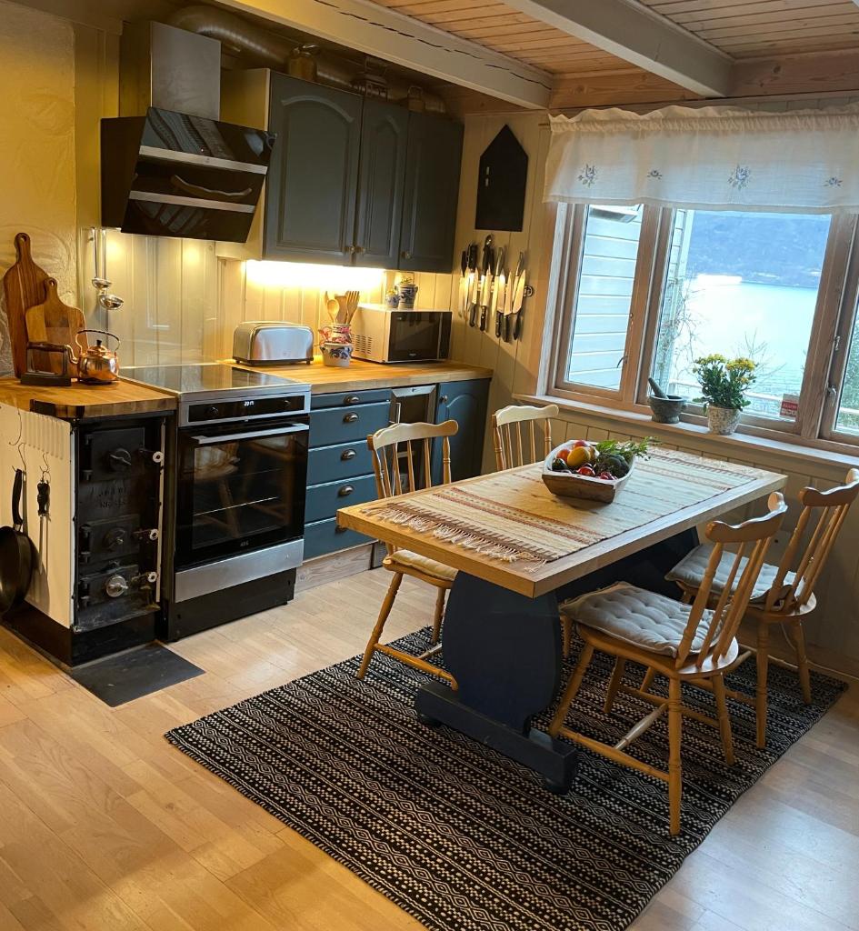Secluded Holiday Home, With private beach photo 4