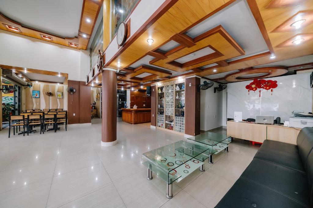 Khách sạn Mỹ Ngọc