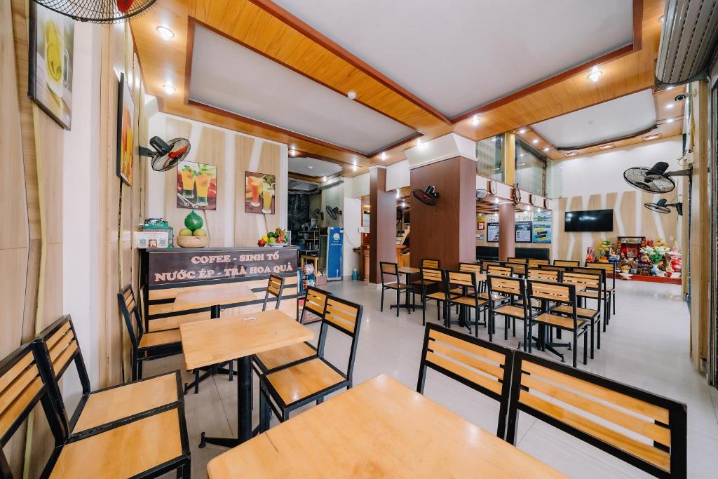 Khách sạn Mỹ Ngọc