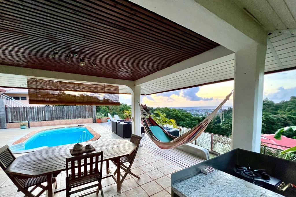 Papeete happiness pool and spas photo 2
