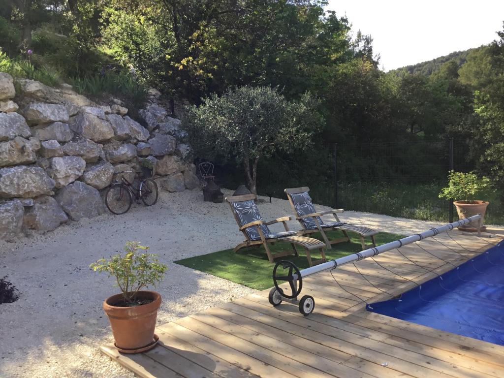 Studio de charme avec piscine photo 4